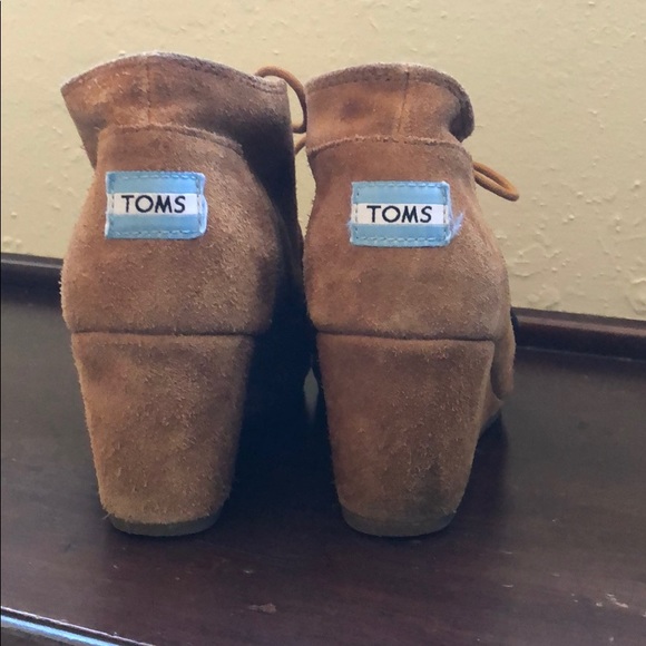 Toms Suede Booties - Picture 3 of 3
